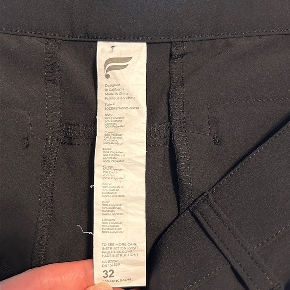 Fabletics Black Active Shorts - Picture 2 of 3